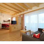 Garni Schadhof Apartahotel Ischgl