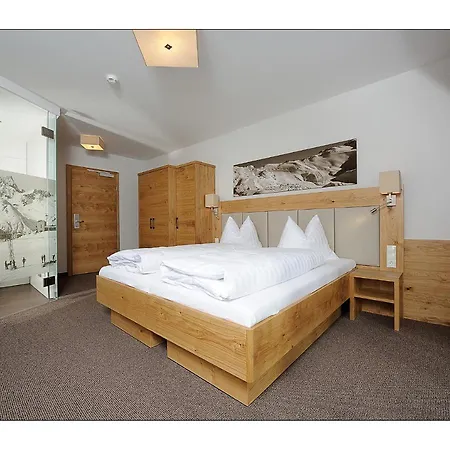 Garni Schadhof 4* אישגל
